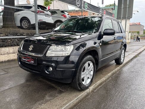 Suzuki Grand Vitara SUV / Terénní 2,0 l 103 kw