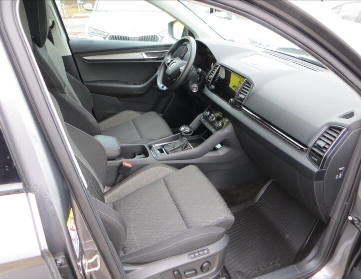 Škoda Karoq SUV 2,0 l 110 kw