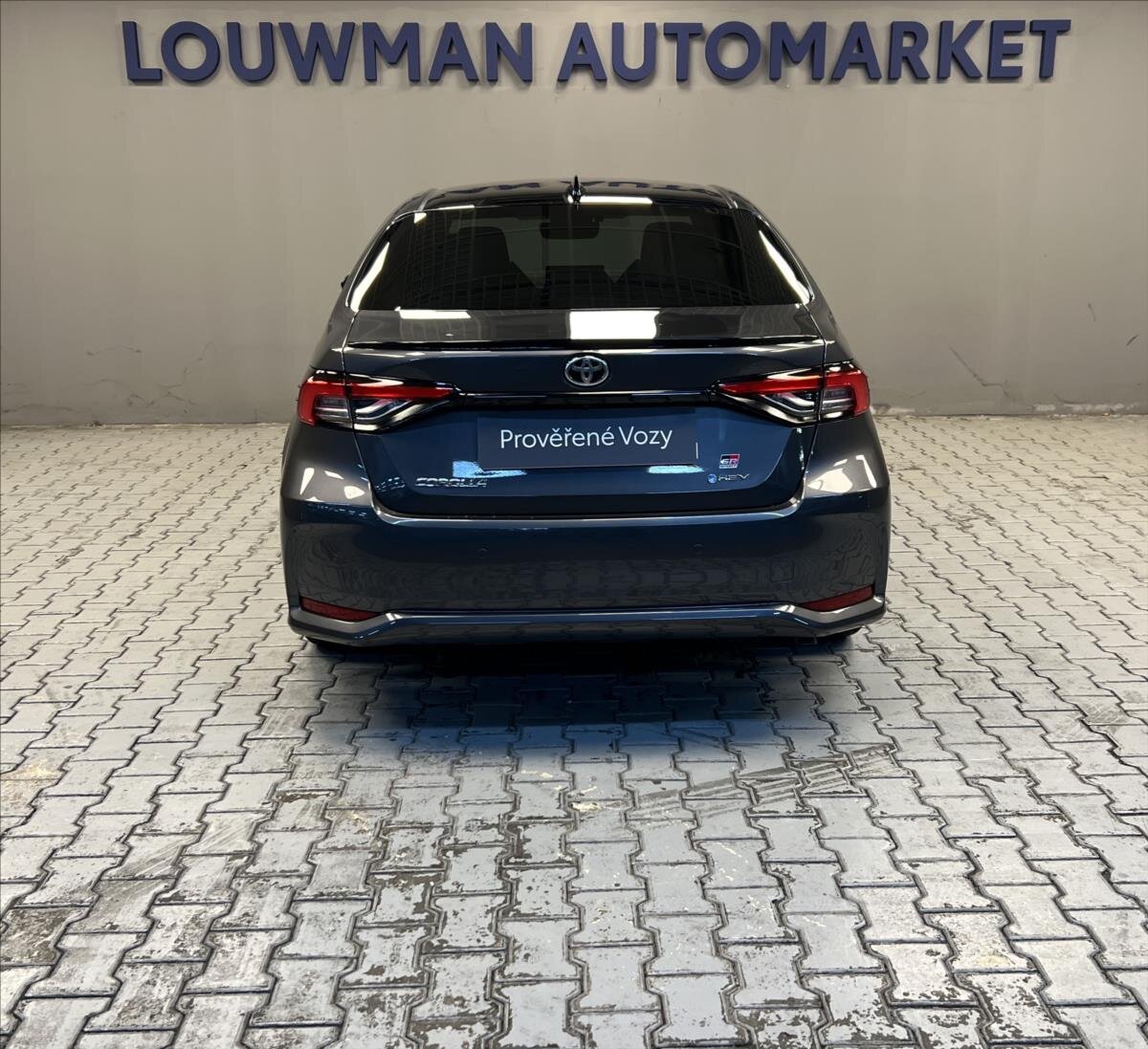 Toyota Corolla Sedan / Limuzína 1,8 l 72 kw