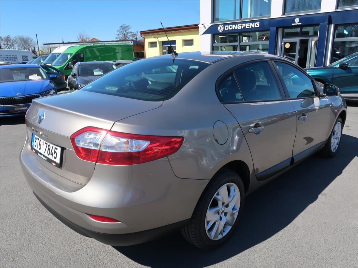 Renault Fluence Sedan / Limuzína 1,6 l 81 kw