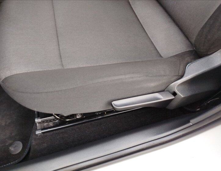 Škoda Rapid Liftback 1,2 l 55 kw