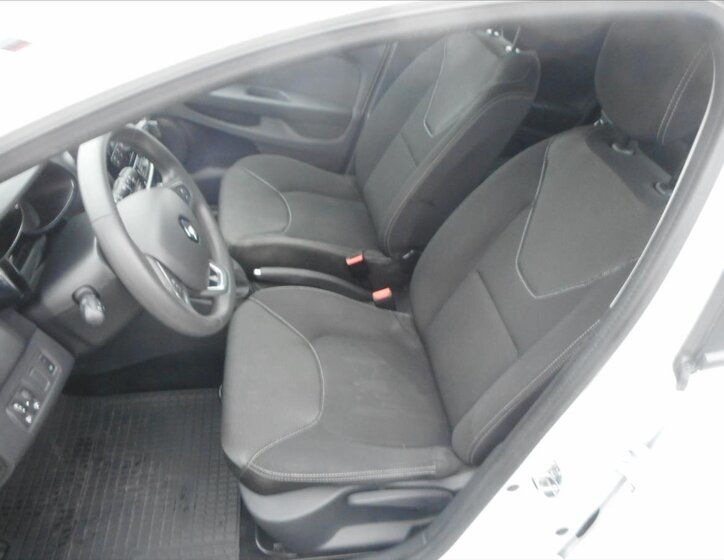 Renault Clio Hatchback 898,0 56 kw