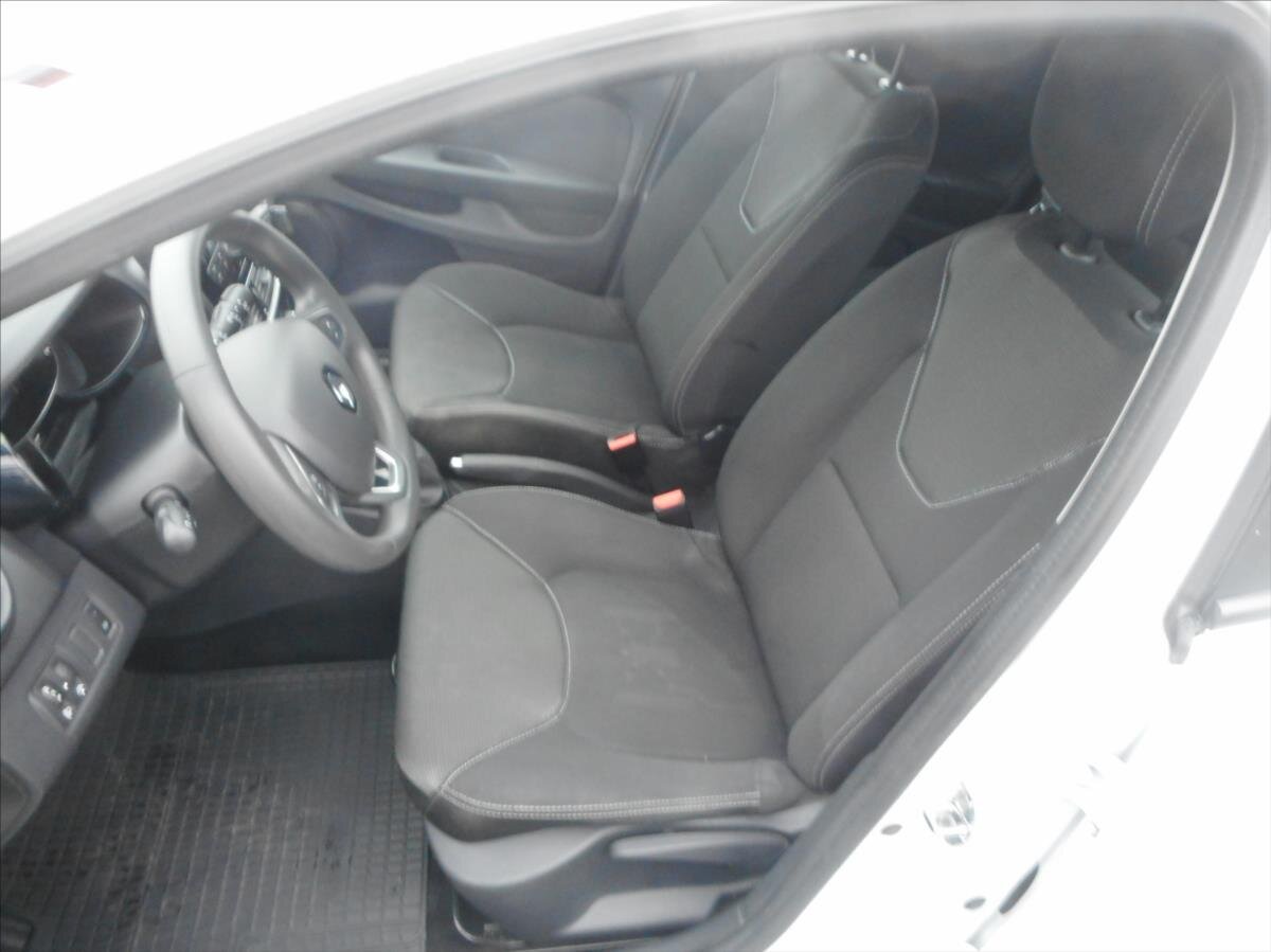 Renault Clio Hatchback 898,0 56 kw