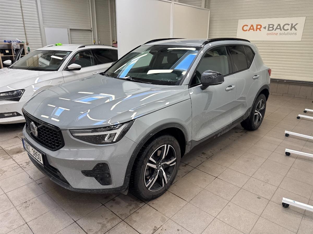 Volvo XC40 SUV 2,0 l 120 kw