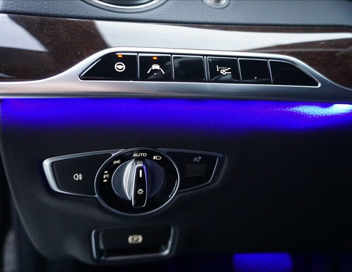 Mercedes-Benz Třídy S Sedan / Limuzína 2,9 l 250 kw