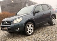 Toyota RAV4 SUV / Terénní 2,2 l 130 kw