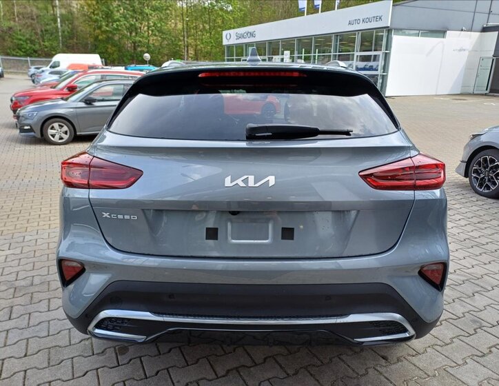 KIA XCeed Hatchback 0,0 103 kw