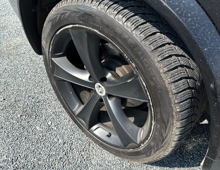 BMW X5 SUV 3,0 l 180 kw