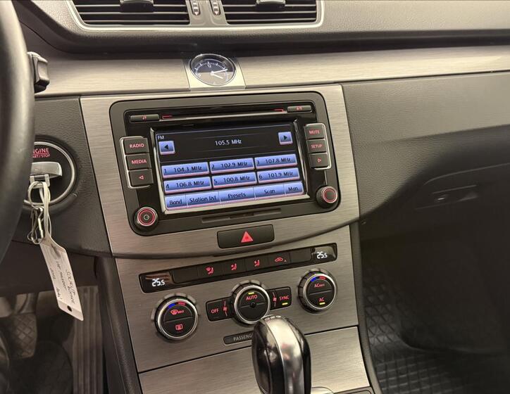 Volkswagen Passat 16