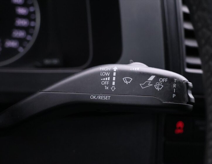 Volkswagen Transporter Kombi 2,0 l 110 kw