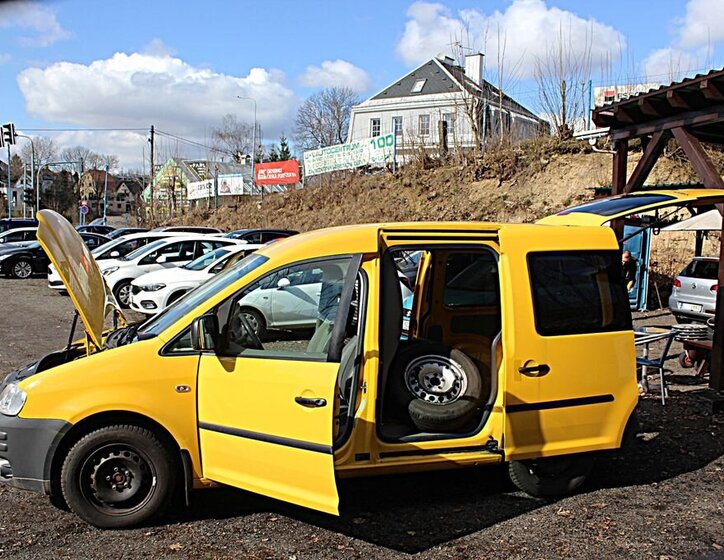 Volkswagen Caddy Skříň 2,0 l 51 kw
