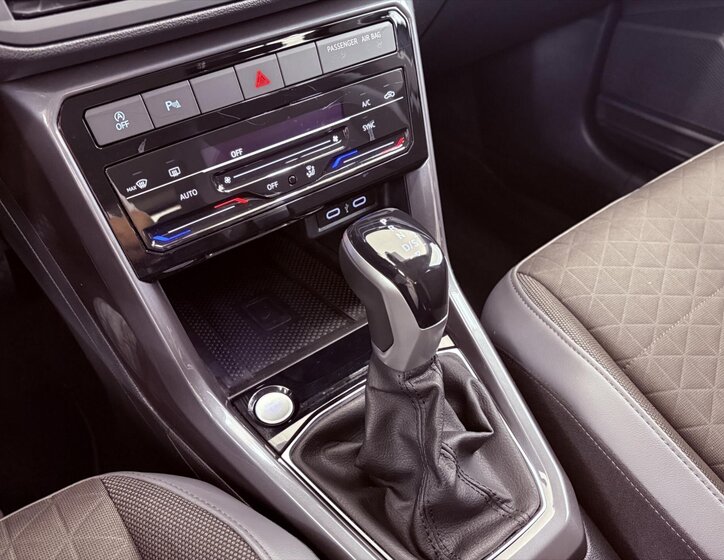 Volkswagen T-Cross Kombi 999,0 81 kw