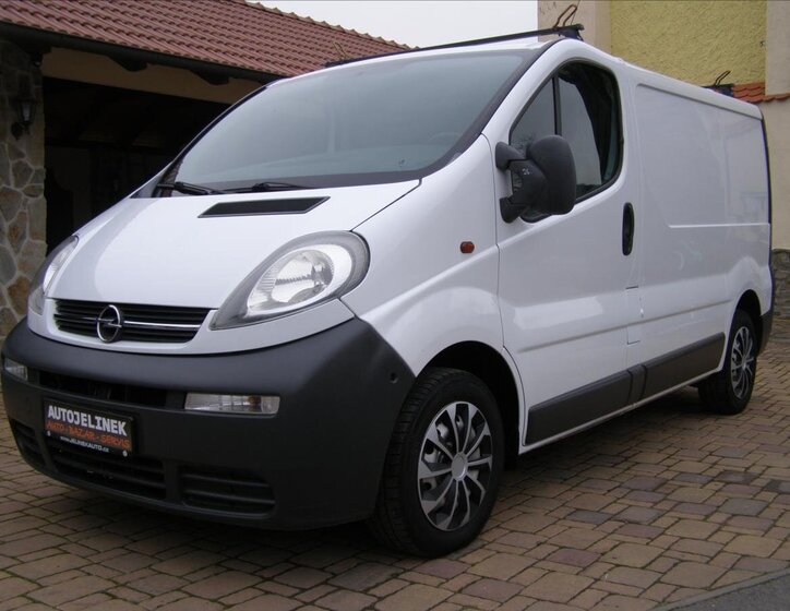 Renault Trafic 1