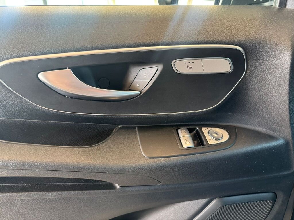 Mercedes-Benz Vito VAN / Minibus 2,0 l 140 kw