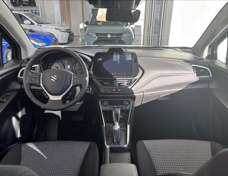 Suzuki S-Cross SUV / Terénní 1,4 l 81 kw