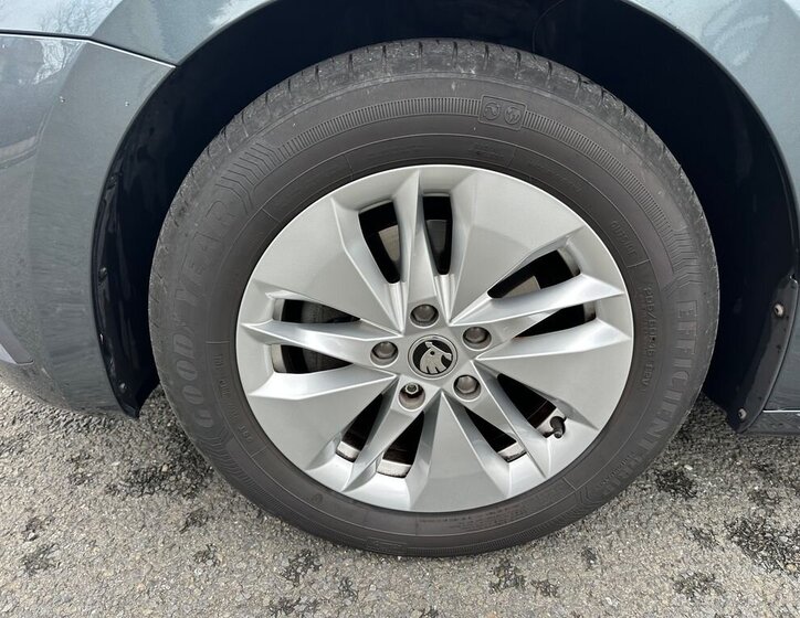 Škoda Octavia Kombi 2,0 l 110 kw