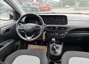 Hyundai i10 16