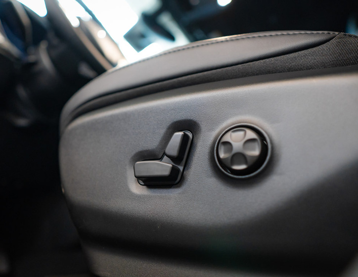 Chrysler Pacifica 16