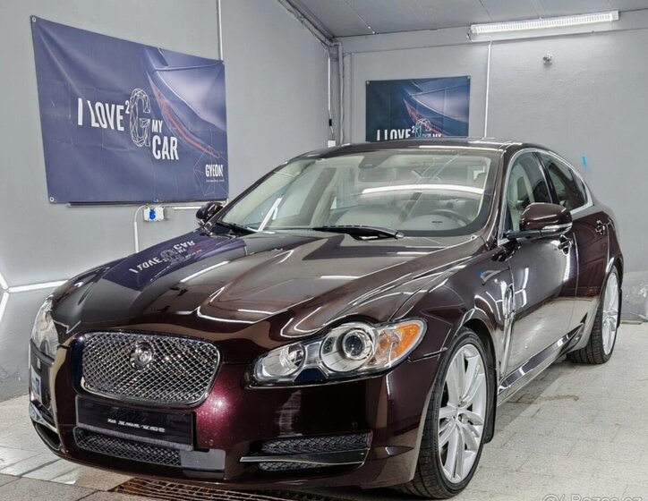 Jaguar XF Sedan 0,0 0