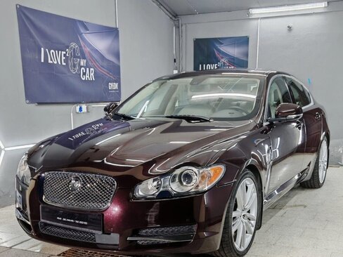 Jaguar XF Sedan 0,0 0