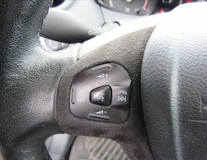 Ford Fiesta Hatchback 1,4 l 71 kw