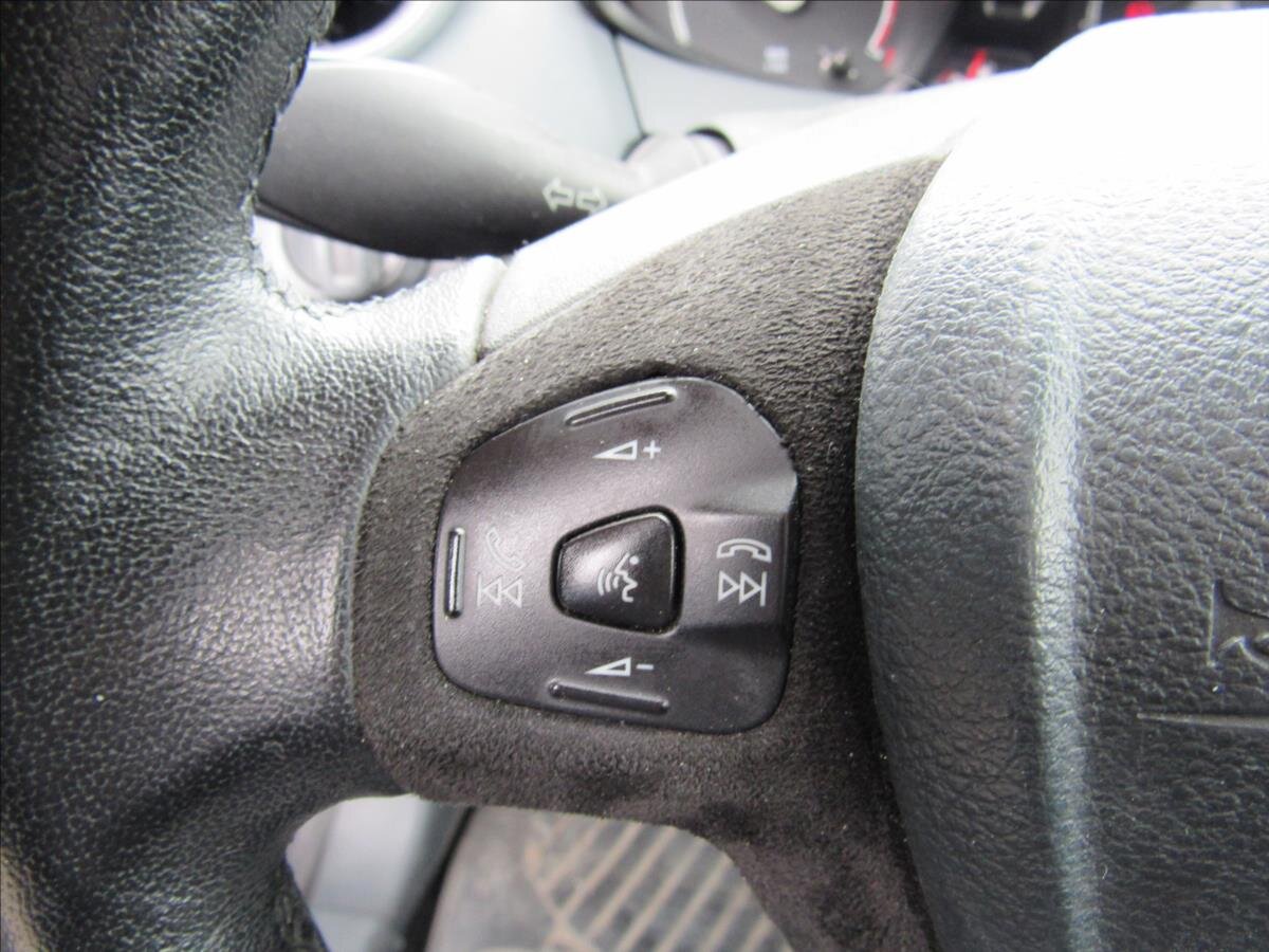 Ford Fiesta Hatchback 1,4 l 71 kw