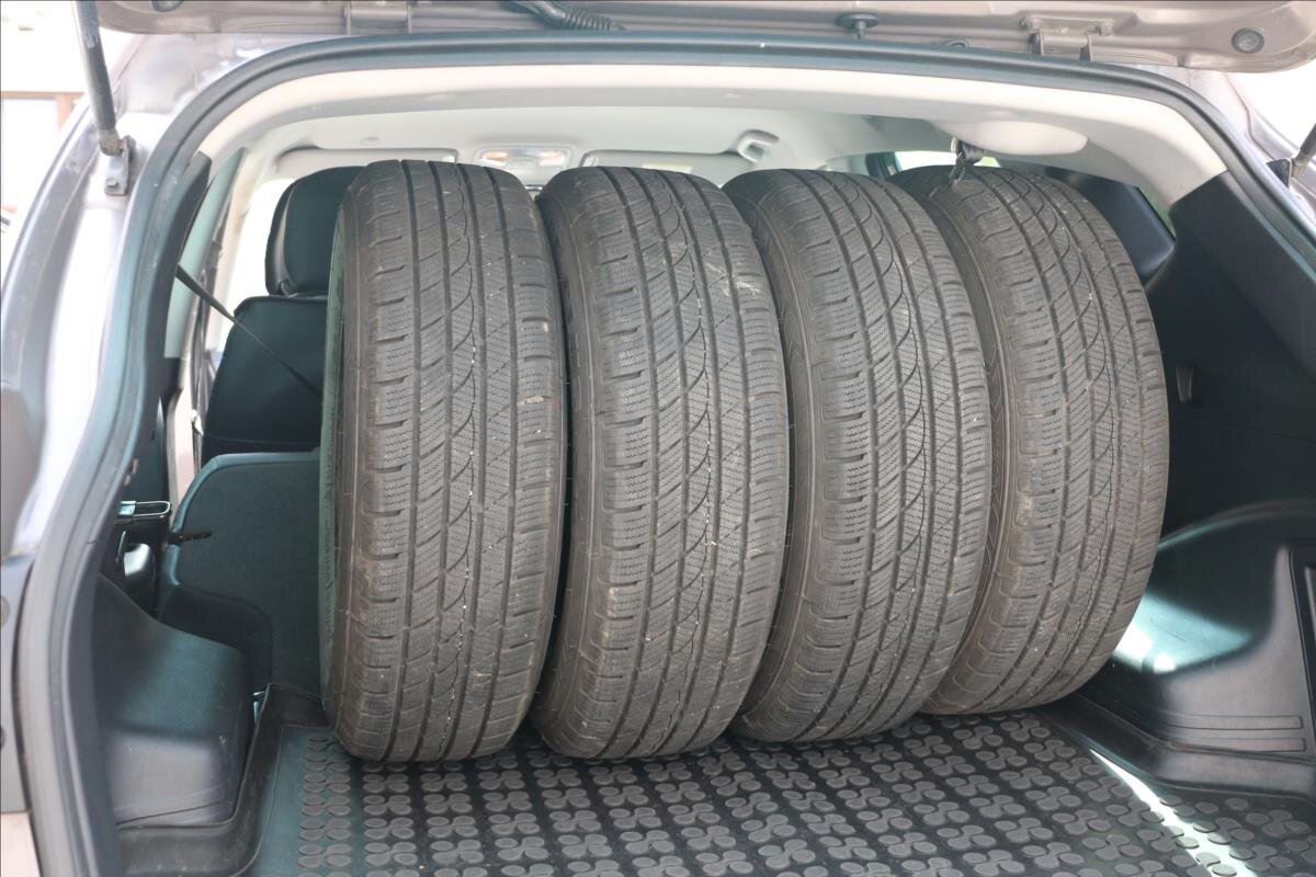 Hyundai ix35 SUV / Terénní 1,7 l 85 kw