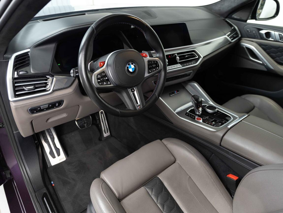 BMW X6 SUV 4,4 l 460 kw