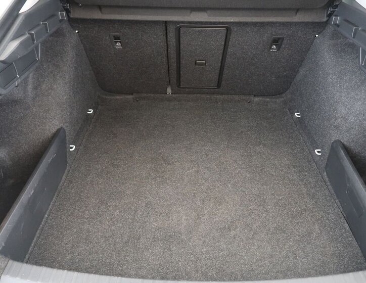 Škoda Octavia Sedan / Limuzína 2,0 l 85 kw