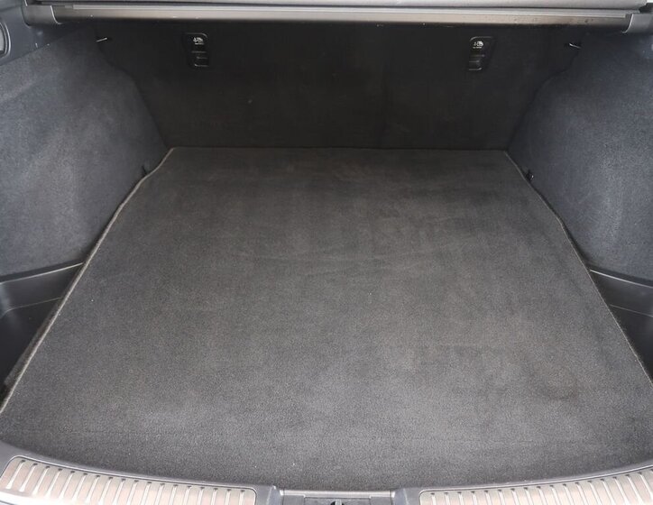 Mazda 6 Kombi 2,0 l 121 kw