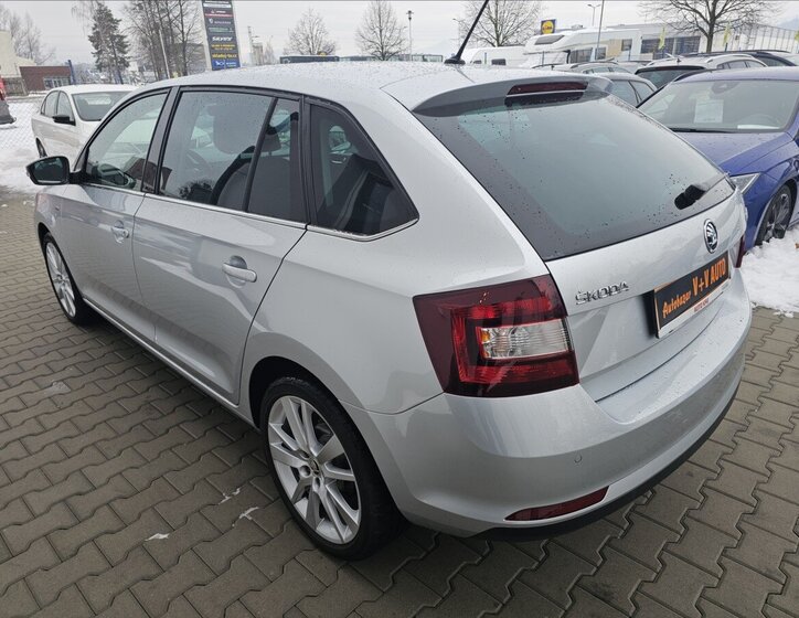 Škoda Rapid Hatchback 999,0 70 kw