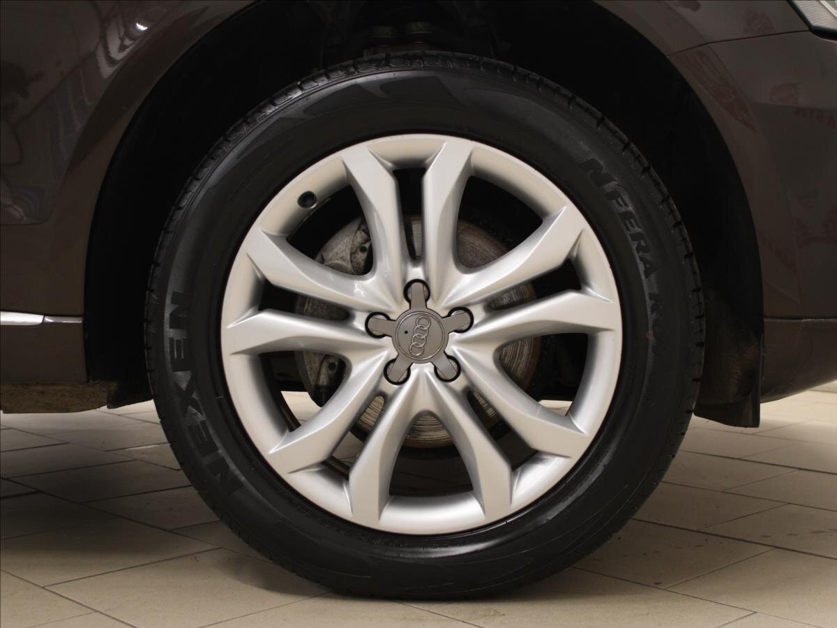 Audi Q5 Kombi 2,0 l 140 kw