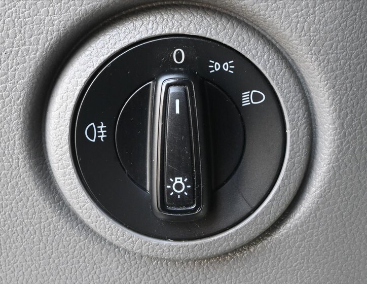 Volkswagen Crafter Skříň 2,0 l 103 kw