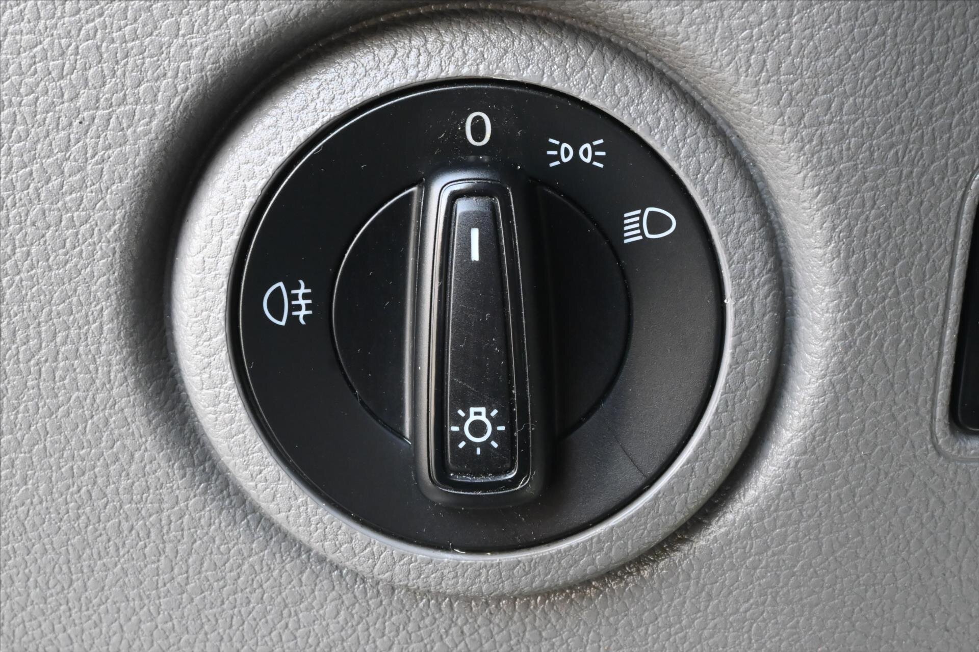 Volkswagen Crafter Skříň 2,0 l 103 kw