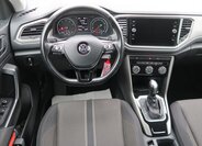 Volkswagen T-Roc 5