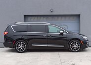 Chrysler Pacifica 4