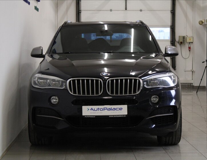 BMW X5 SUV 3,0 l 280 kw