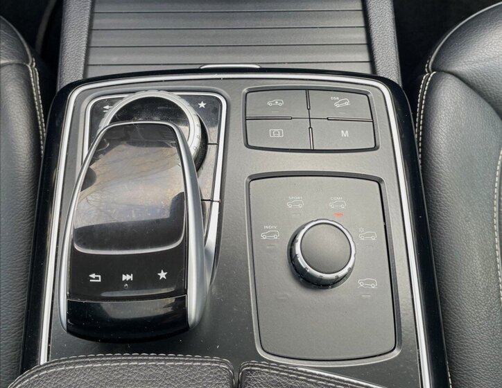 Mercedes-Benz GLS SUV 3,0 l 190 kw