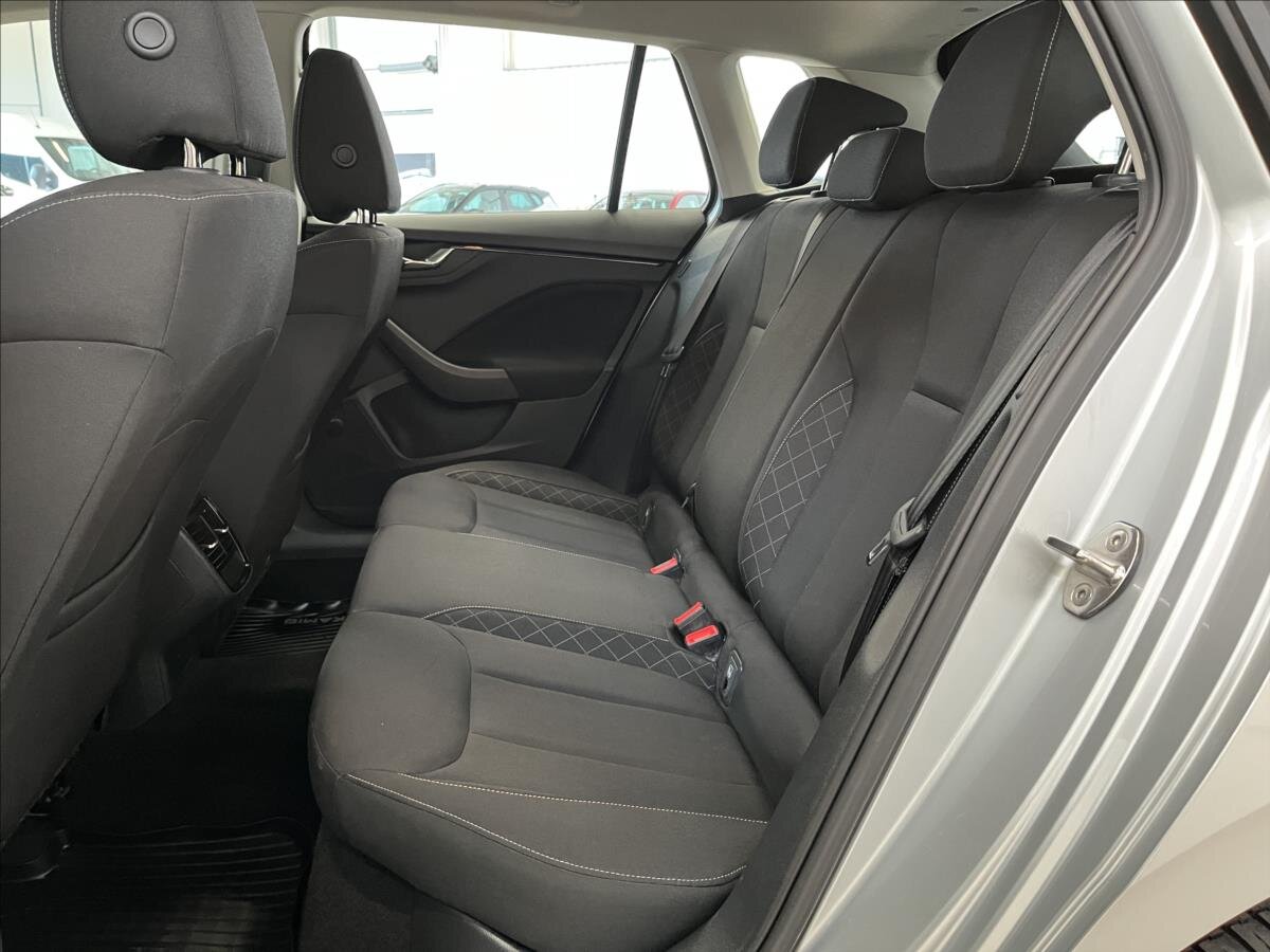 Škoda Kamiq SUV 999,0 81 kw