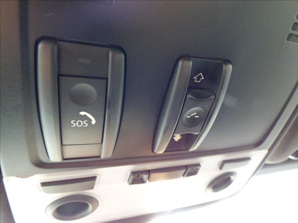 BMW Řada 3 Kombi 3,0 l 180 kw