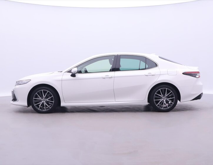 Toyota Camry Sedan / Limuzína 2,5 l 131 kw