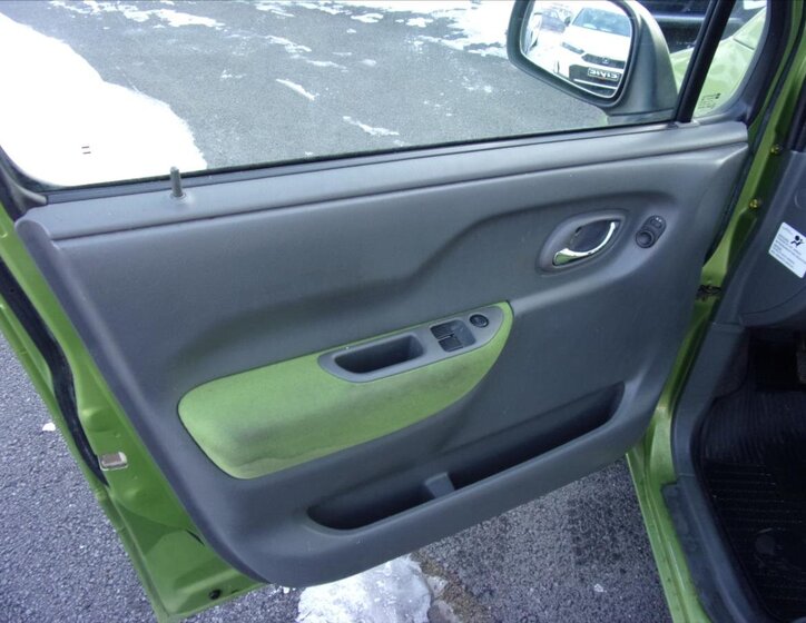 Opel Agila Kombi 973,0 43 kw