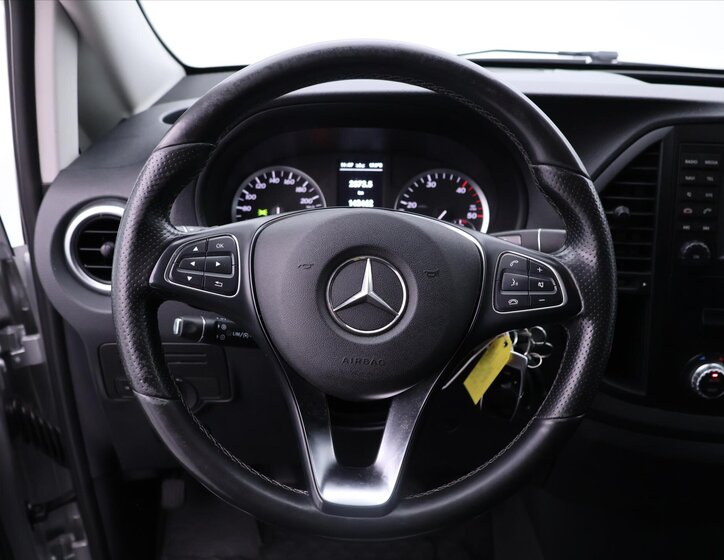 Mercedes-Benz Vito Kombi 2,1 l 140 kw