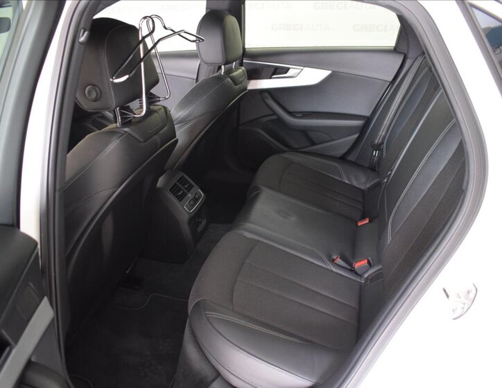 Audi A4 Sedan 2,0 l 140 kw