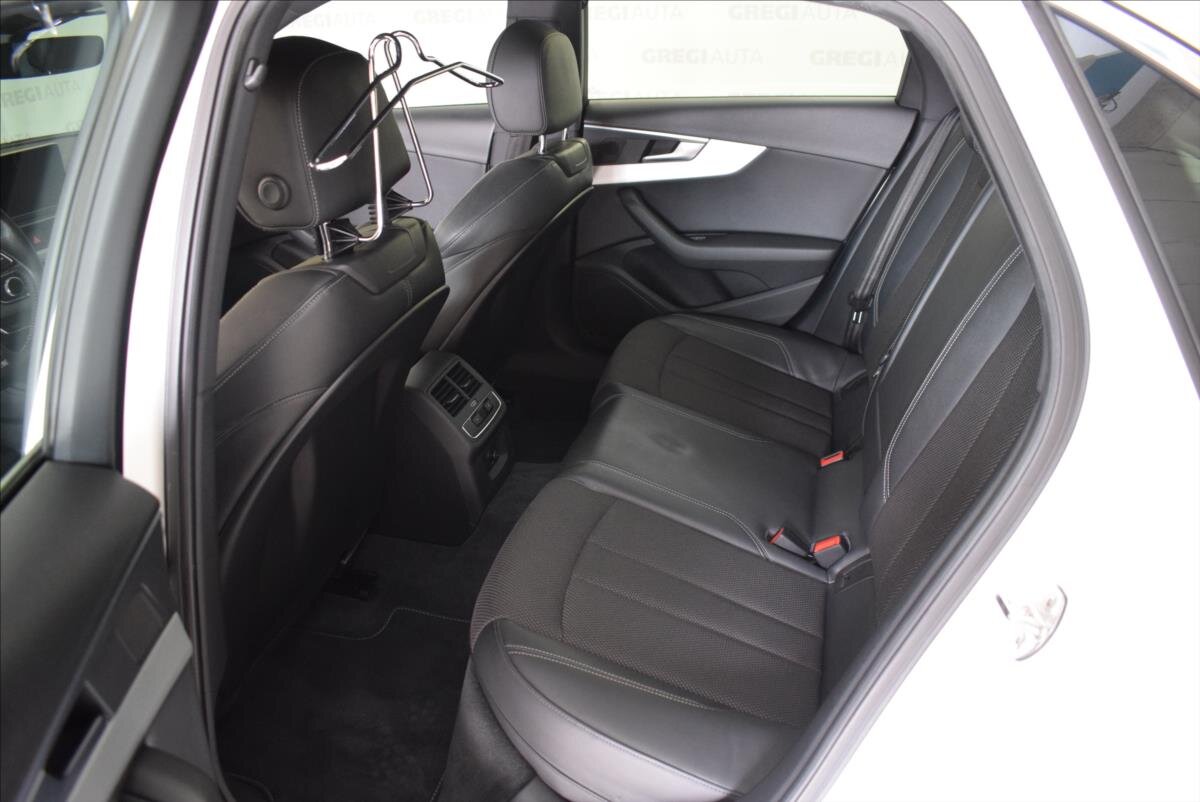 Audi A4 Sedan 2,0 l 140 kw