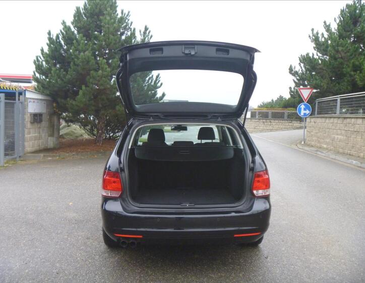 Volkswagen Golf 29