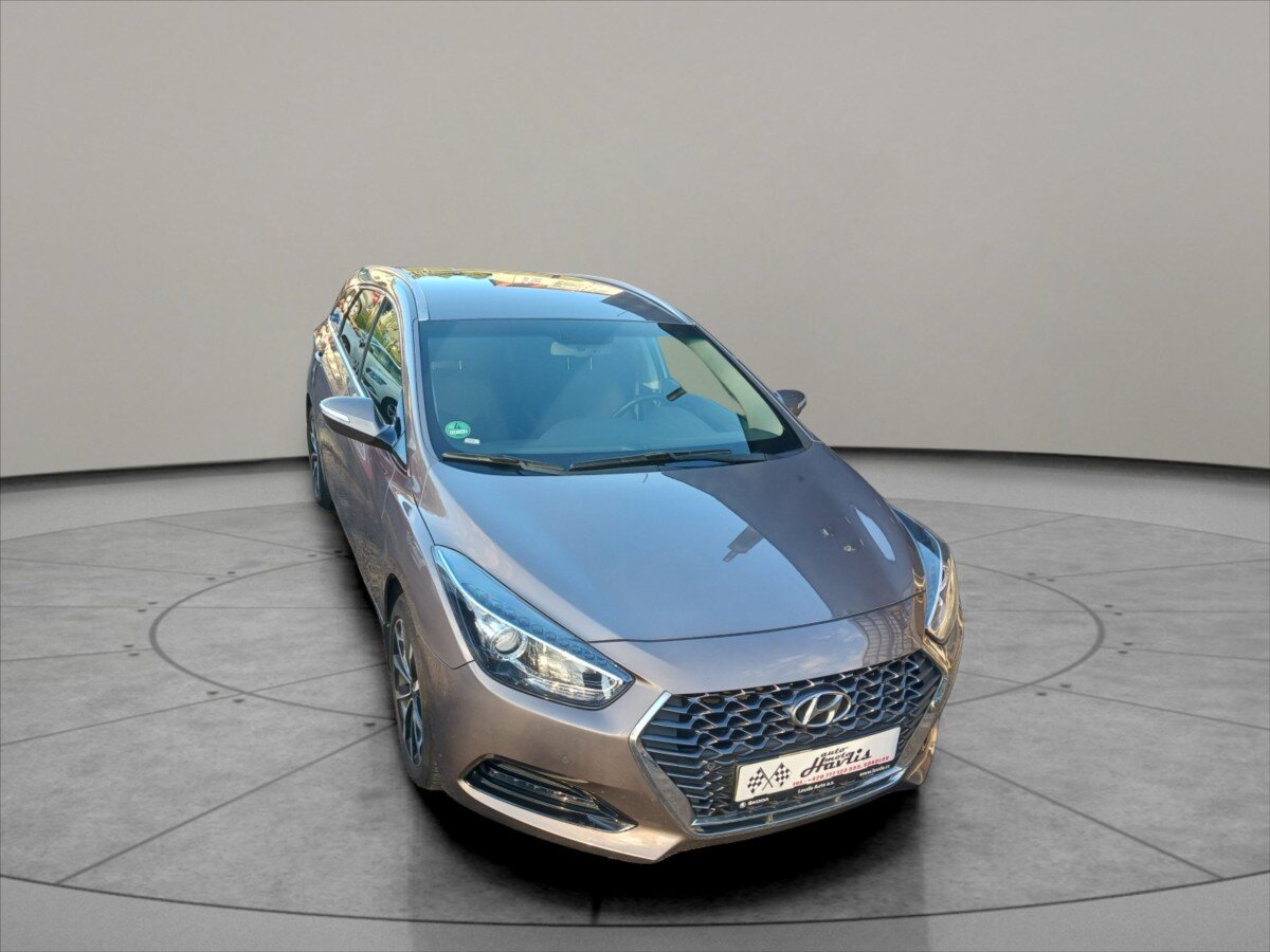 Hyundai i40 Kombi 1,6 l 100 kw