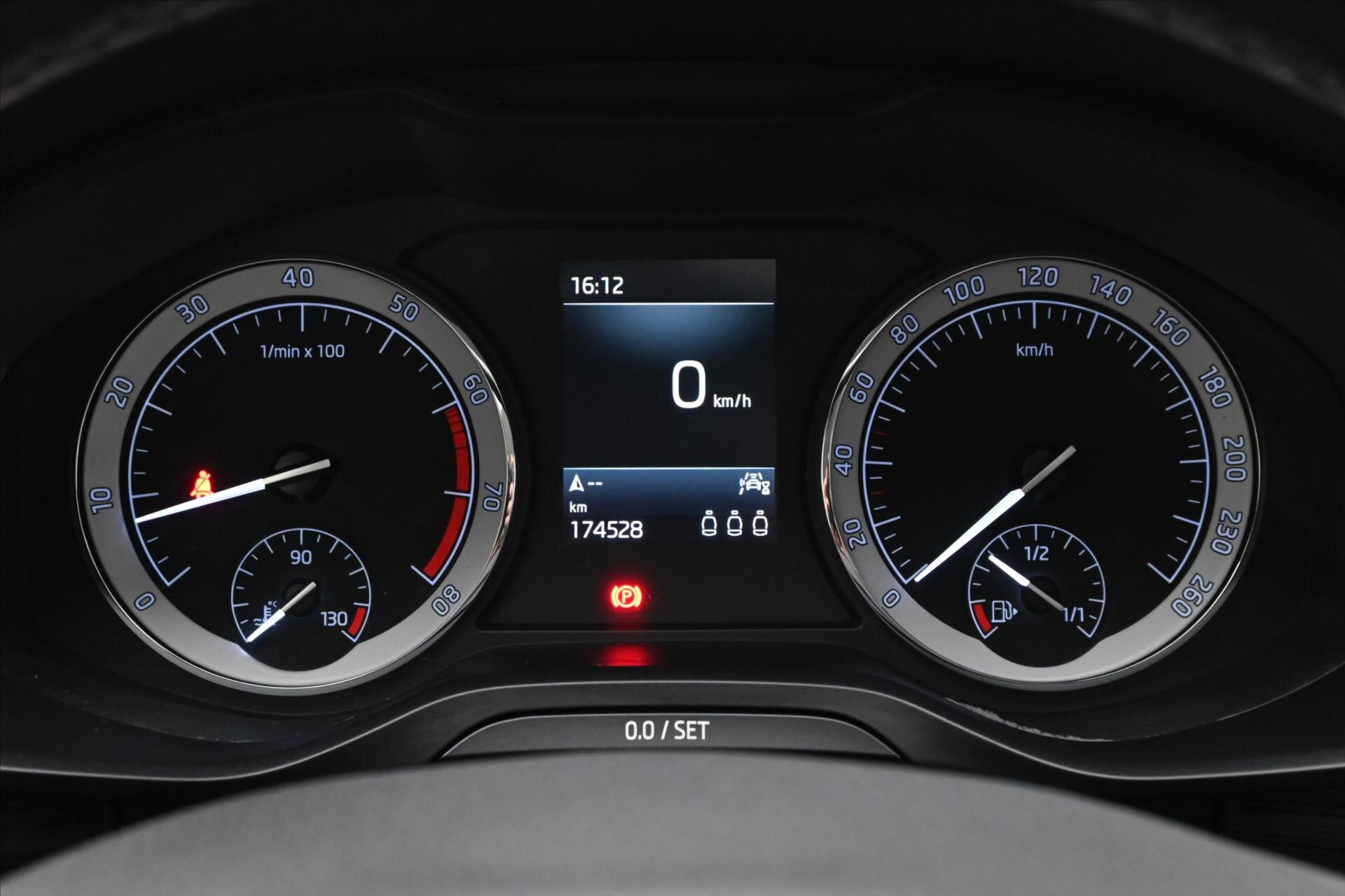 Škoda Kodiaq SUV / Terénní 1,5 l 110 kw