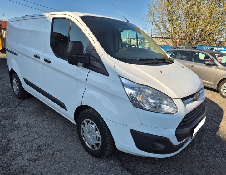 Ford Transit Custom Skříň 2,0 l 77 kw