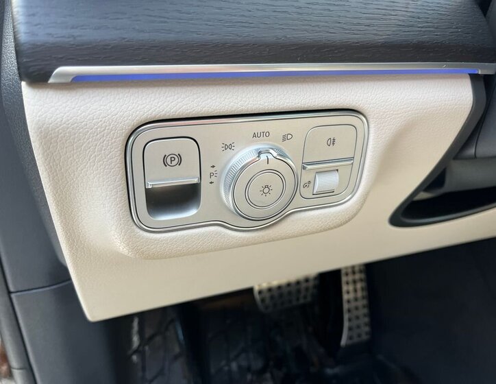 Mercedes-Benz GLS 25